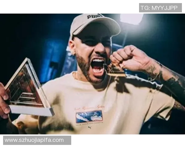 足球巨星化身游戏角色与自己同场竞技挑战极限实力